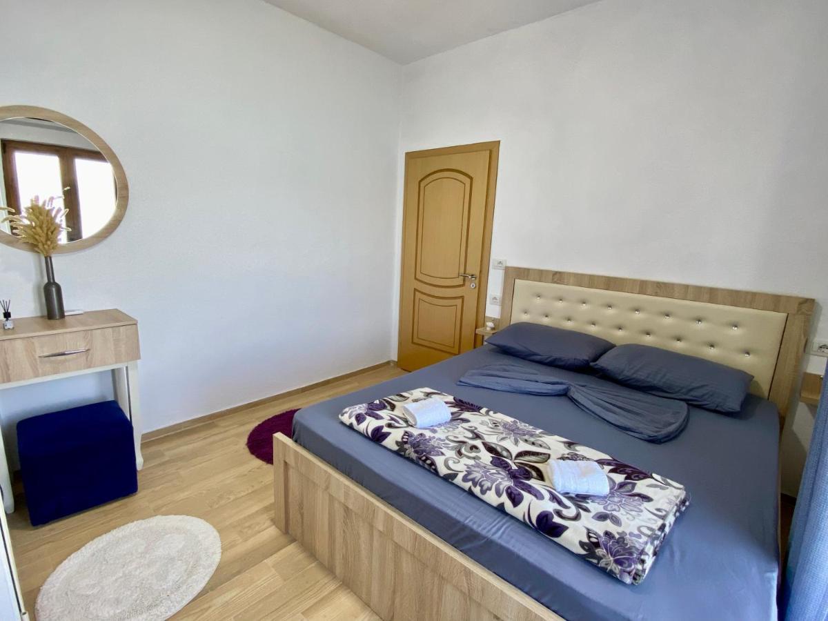 Bella Vista Bed & Breakfast Shkoder Exterior photo