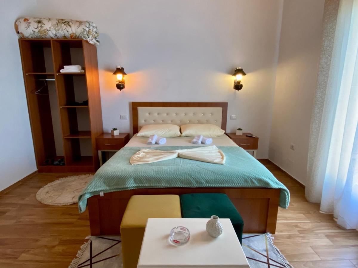 Bella Vista Bed & Breakfast Shkoder Exterior photo